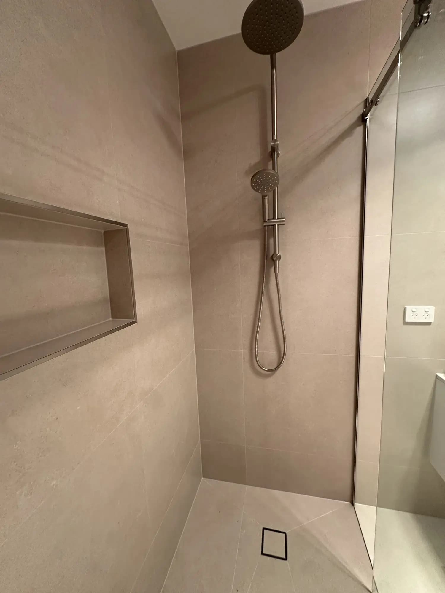 Glenroy Multi-Room Renovation Program - Image 6